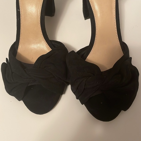 Vince Camuto black suede ankle strap peep toe heel size 8 - Picture 3 of 4